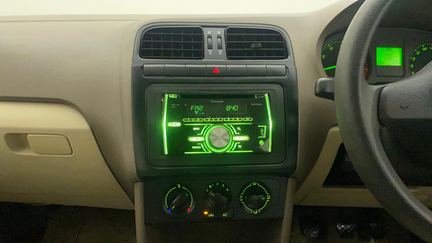 2013 Skoda Rapid ACTIVE 1.6 MPI MT PLUS, Petrol, Manual, 48,095 km, Air Conditioner