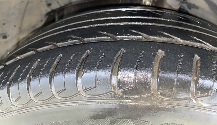 2019 Ford Ecosport TITANIUM 1.5L PETROL, Petrol, Manual, 31,513 km, Right Front Tyre Tread