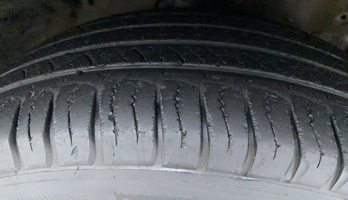 2016 Honda CRV 2.0L I-VTEC 2WD AT, Petrol, Automatic, 36,491 km, Right Front Tyre Tread