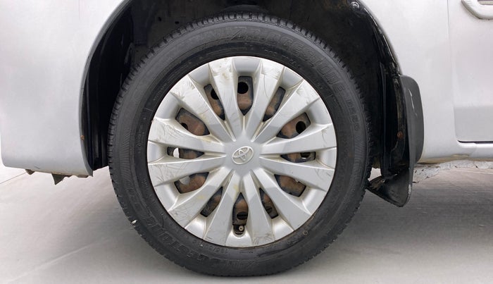 2013 Toyota Etios G, Petrol, Manual, 79,494 km, Left Front Wheel