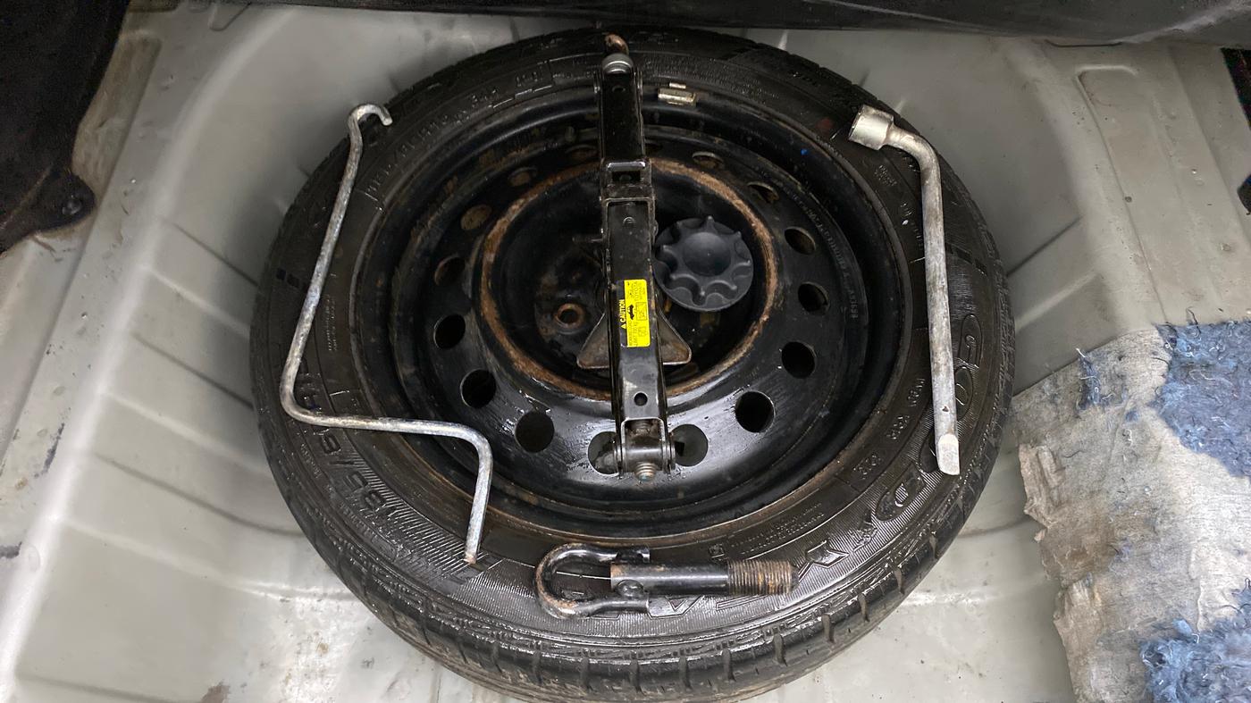 2013 Toyota Etios G, Petrol, Manual, 79,494 km, Spare Tyre