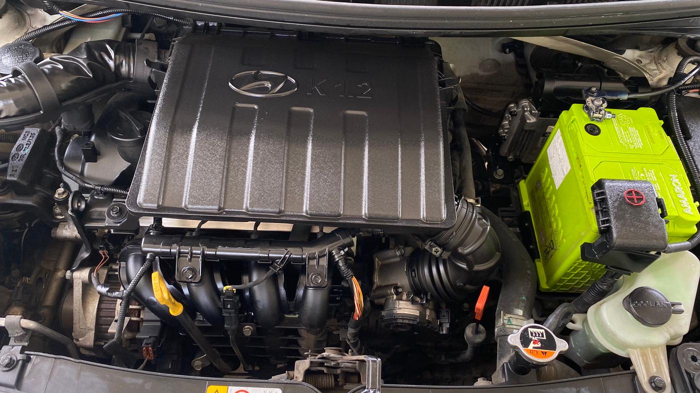 2015 Hyundai Grand i10 ASTA AT 1.2 KAPPA VTVT, Petrol, Automatic, 78,121 km, Engine View
