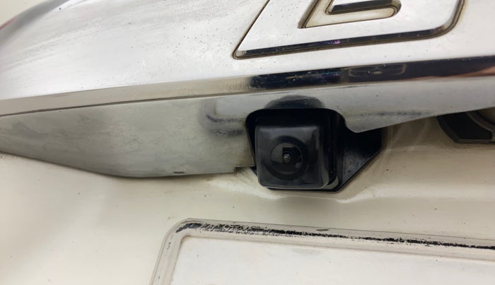 2019 Maruti Vitara Brezza ZDI PLUS AMT, Diesel, Automatic, 1,08,164 km, Parking Camera