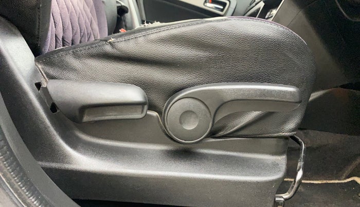 2019 Maruti Vitara Brezza ZDI PLUS AMT, Diesel, Automatic, 1,08,164 km, Driver Side Adjustment Panel