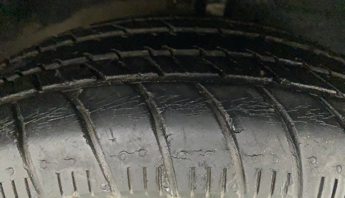2016 Maruti Celerio ZXI AMT, Petrol, Automatic, 19,759 km, Right Front Tyre Tread