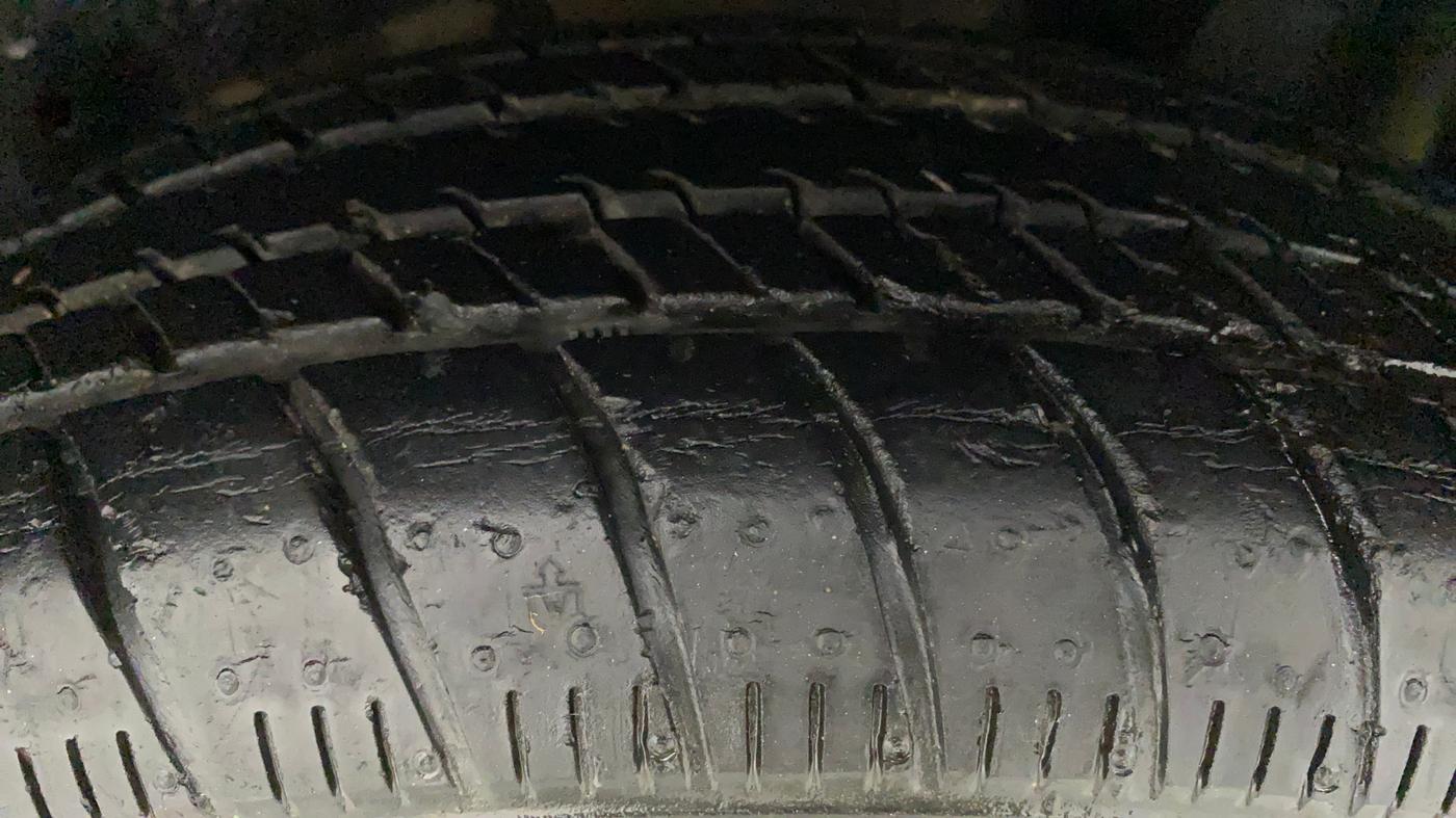 2016 Maruti Celerio ZXI AMT, Petrol, Automatic, 19,759 km, Left Rear Tyre Tread