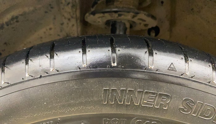 2022 Maruti Baleno ZETA PETROL 1.2, Petrol, Manual, 54,522 km, Left Front Tyre Tread