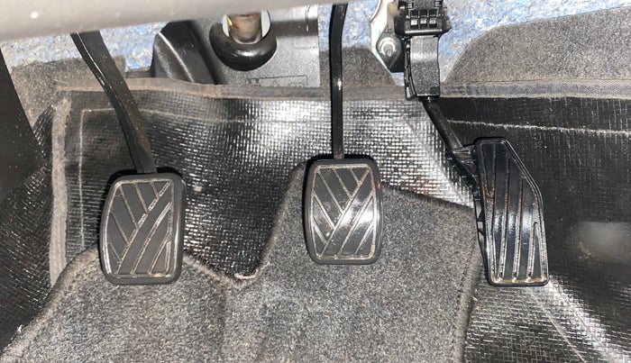 2022 Maruti Baleno ZETA PETROL 1.2, Petrol, Manual, 54,522 km, Pedals