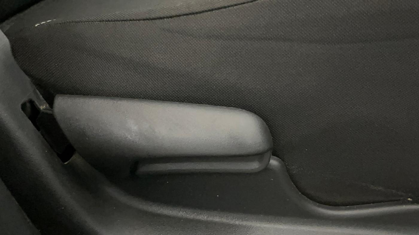 2021 Maruti S Cross DELTA 1.5, Petrol, Manual, 85,466 km, Driver Side Adjustment Panel