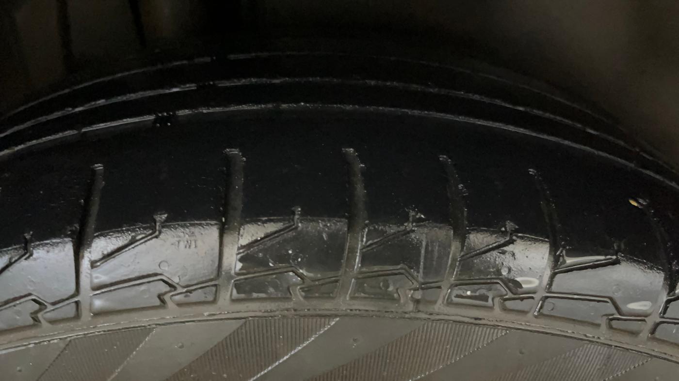2021 Maruti S Cross DELTA 1.5, Petrol, Manual, 85,466 km, Right Rear Tyre Tread
