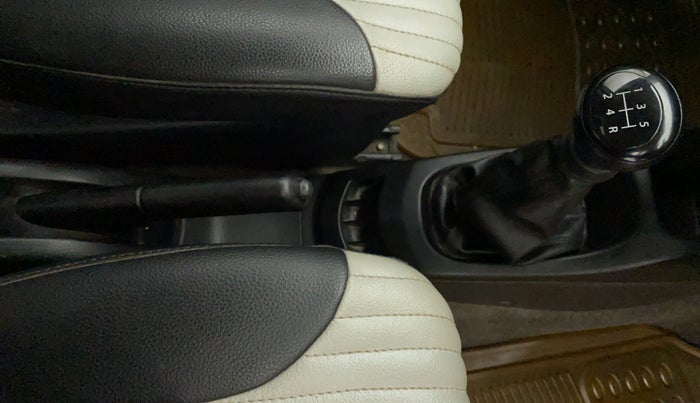2012 Maruti Wagon R 1.0 LXI CNG, CNG, Manual, 58,318 km, Gear Lever
