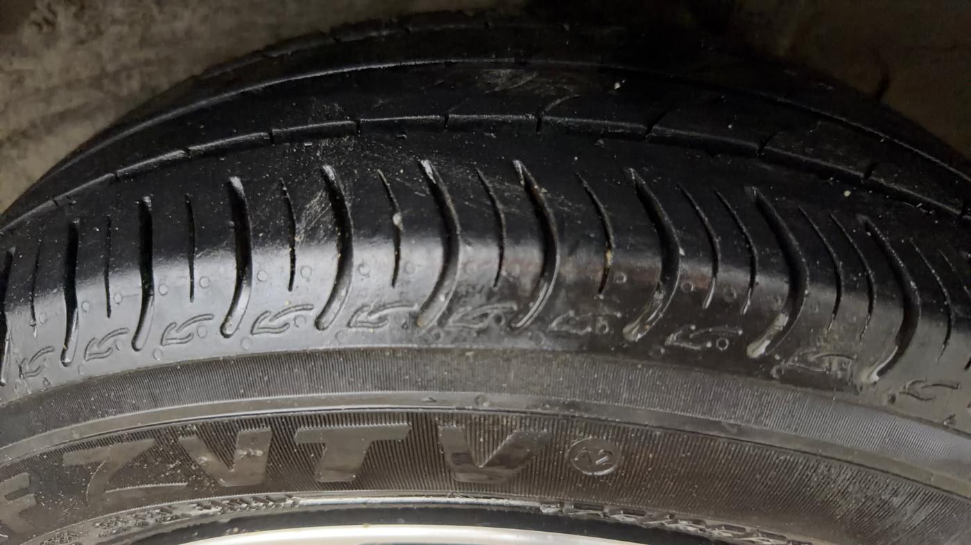 2024 Honda Amaze 1.2L I-VTEC VX CVT, Petrol, Automatic, 24,424 km, Left Rear Tyre Tread