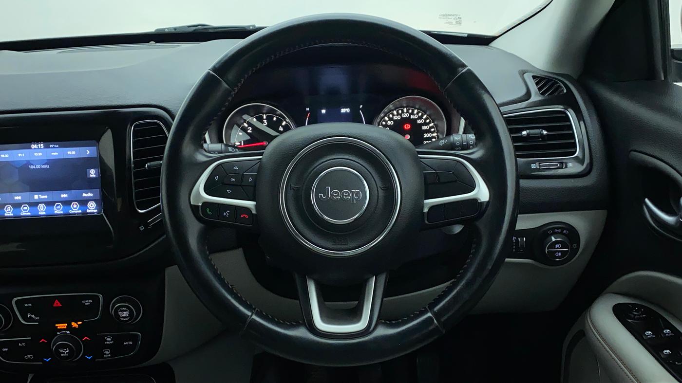 2018 Jeep Compass 2.0 LIMITED, Diesel, Manual, 45,312 km, Steering Wheel Close Up