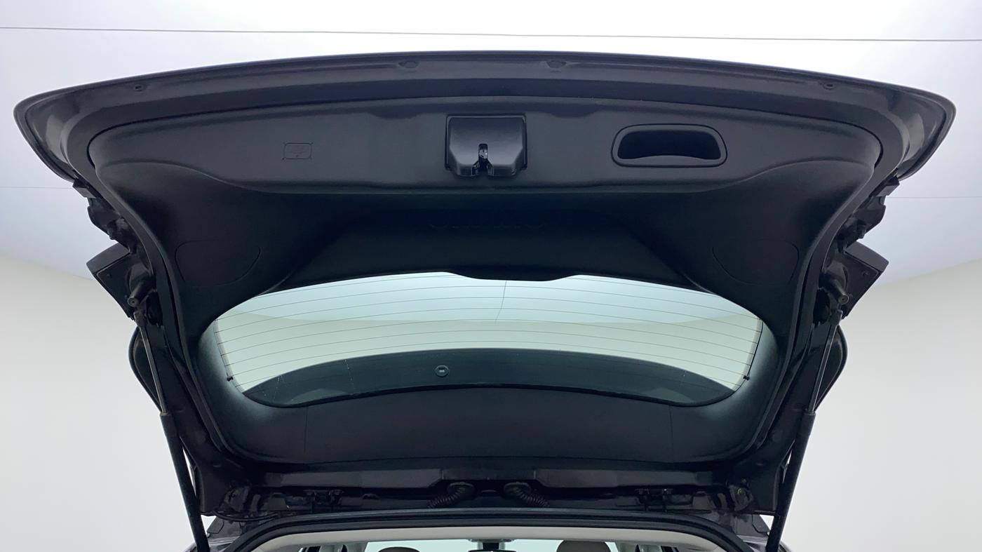 2018 Jeep Compass 2.0 LIMITED, Diesel, Manual, 45,312 km, Boot Door Open