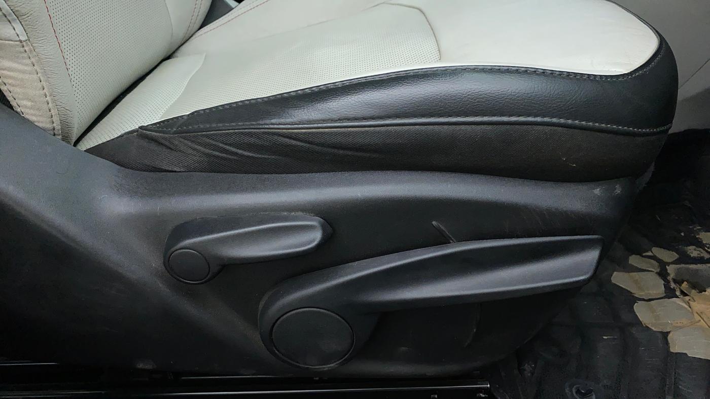 2018 Jeep Compass 2.0 LIMITED, Diesel, Manual, 45,312 km, Driver Side Adjustment Panel