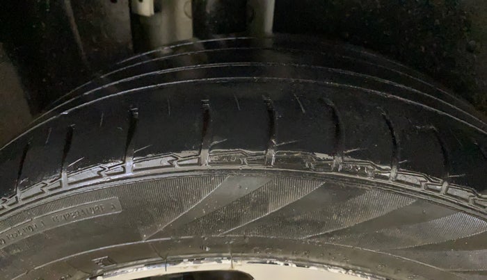 2021 MG HECTOR SMART 2.0 DIESEL, Diesel, Manual, 80,076 km, Right Rear Tyre Tread