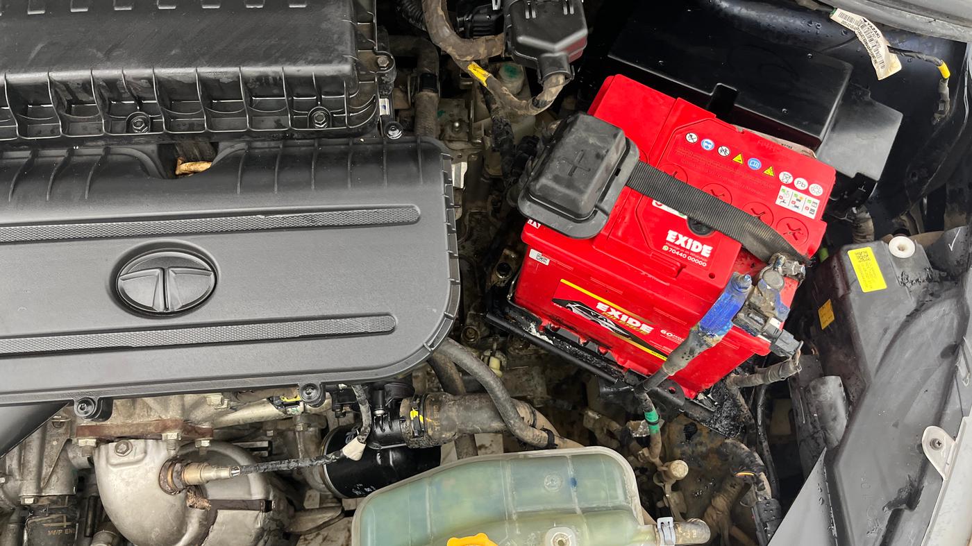 2021 Tata Tiago XZA PLUS PETROL, Petrol, Automatic, 28,549 km, Engine View - Left