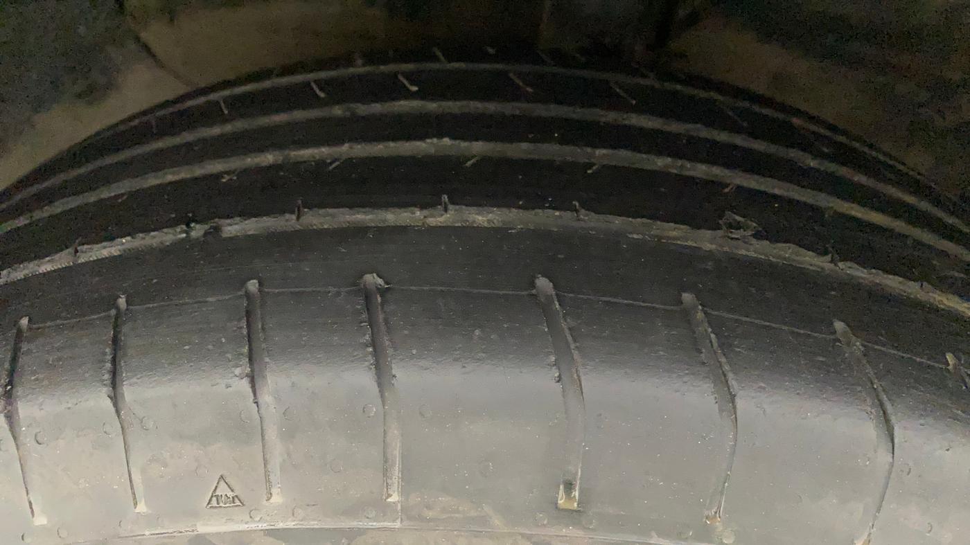 2016 Hyundai Creta S 1.6 PETROL, Petrol, Manual, 1,09,310 km, Left Front Tyre Tread