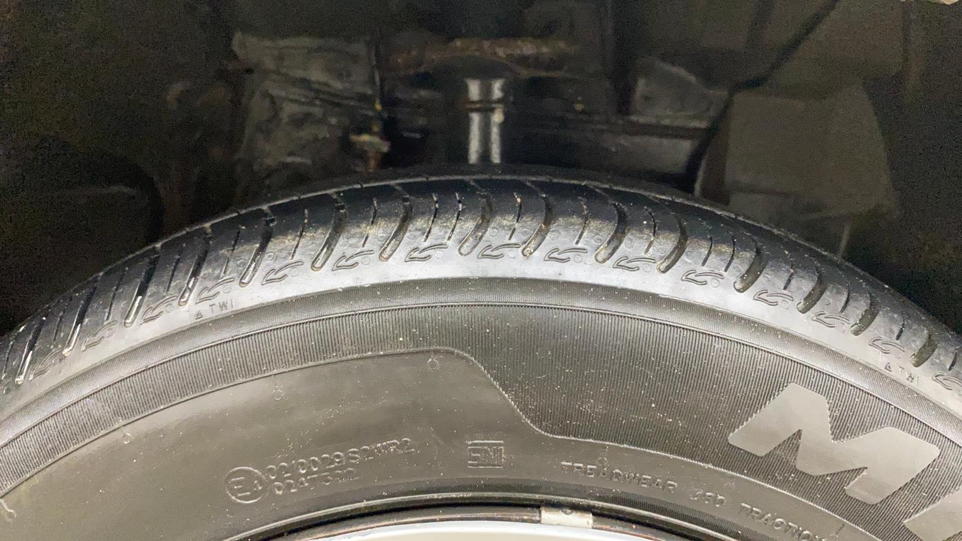 2021 Datsun Go Plus T, Petrol, Manual, 67,669 km, Right Front Tyre Tread
