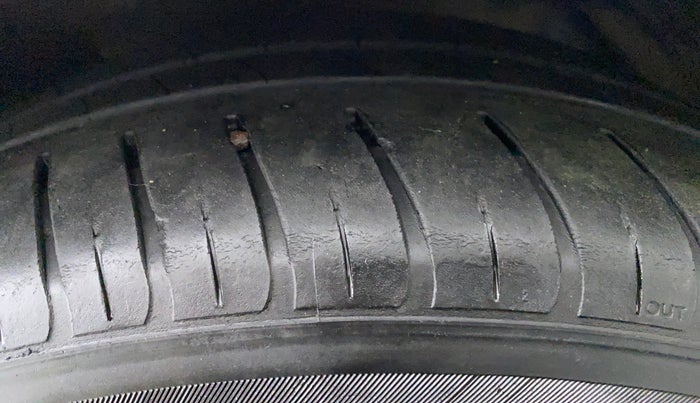 2015 Hyundai New Elantra 1.6 SX AT, Diesel, Automatic, 58,252 km, Left Rear Tyre Tread