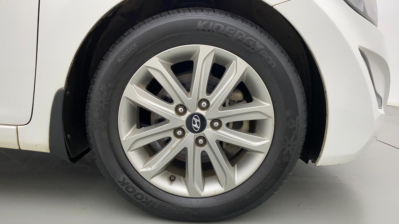 2015 Hyundai New Elantra 1.6 SX AT, Diesel, Automatic, 58,252 km, Right Front Wheel