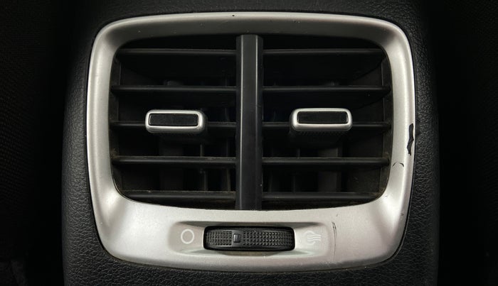 2020 Hyundai VENUE 1.5 SX CRDI MT, Diesel, Manual, 34,757 km, Rear AC Vents