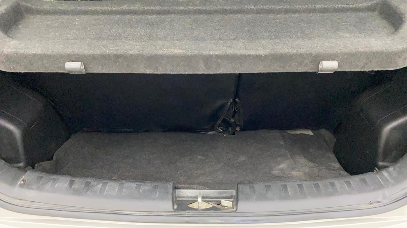2017 Maruti Swift LXI (O), Petrol, Manual, 38,009 km, Boot Inside