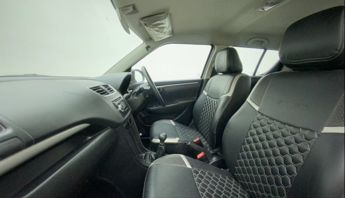 2017 Maruti Swift LXI (O), Petrol, Manual, 38,009 km, Right Side Front Door Cabin