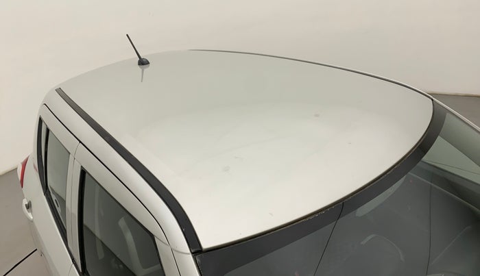 2017 Maruti Swift LXI (O), Petrol, Manual, 38,009 km, Roof