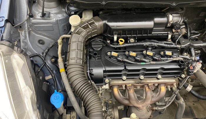 2017 Maruti Baleno ZETA PETROL 1.2, Petrol, Manual, 96,859 km, Engine View - Right