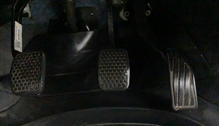 2021 Maruti Alto LXI OPT, Petrol, Manual, 29,147 km, Pedals