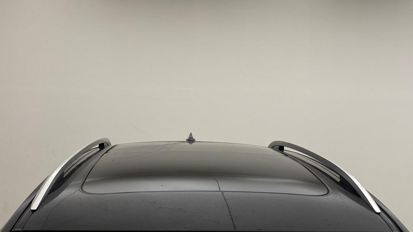 2022 MG ASTOR SHARP 1.3 TURBO AT, Petrol, Automatic, 33,198 km, Moonroof/ Sunroof