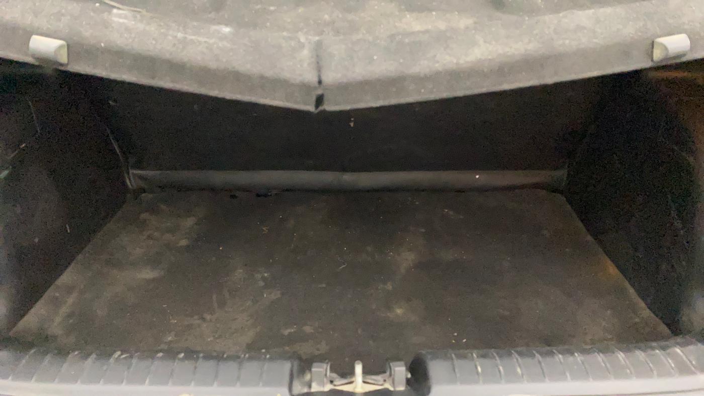 2019 Hyundai VENUE SX 1.0 TURBO, Petrol, Manual, 86,837 km, Boot Inside