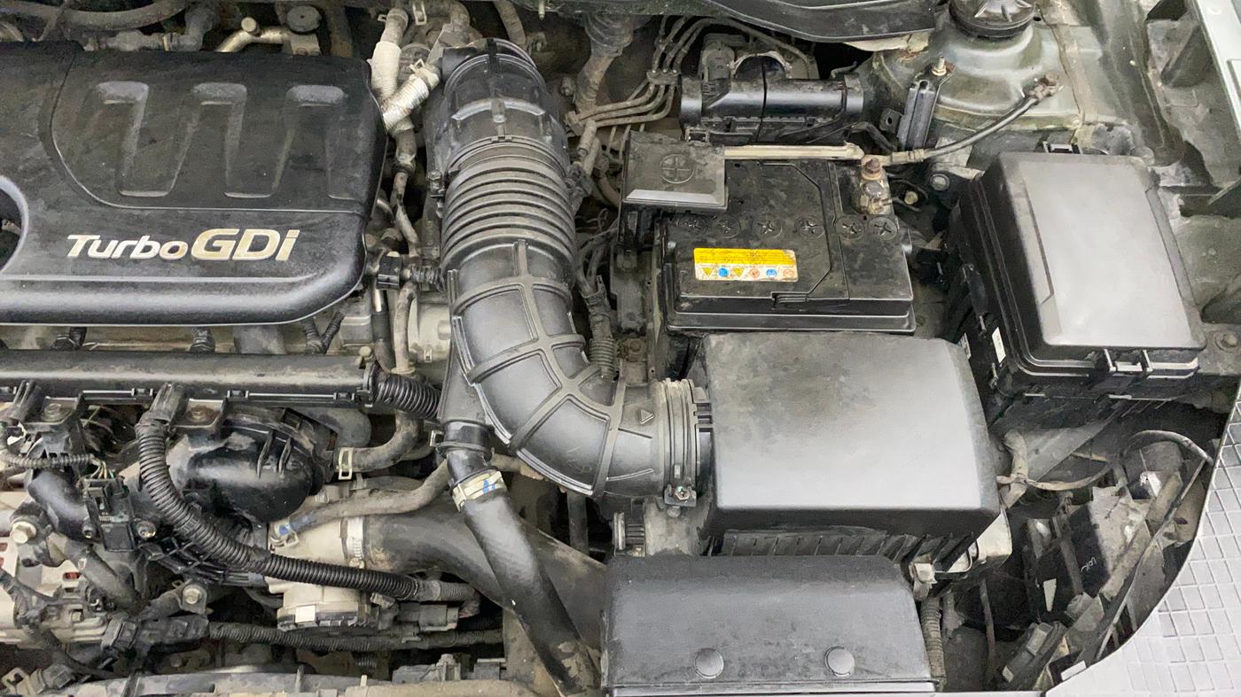 2019 Hyundai VENUE SX 1.0 TURBO, Petrol, Manual, 86,837 km, Engine View - Left