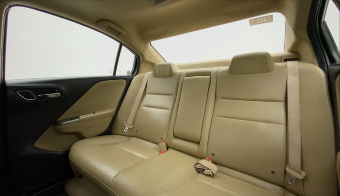 2018 Honda City 1.5L I-VTEC VX CVT, Petrol, Automatic, 36,668 km, Right Side Rear Door Cabin