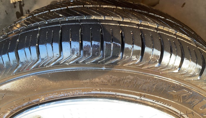 2017 Tata Tiago XZ PETROL, Petrol, Manual, 53,232 km, Left Front Tyre Tread