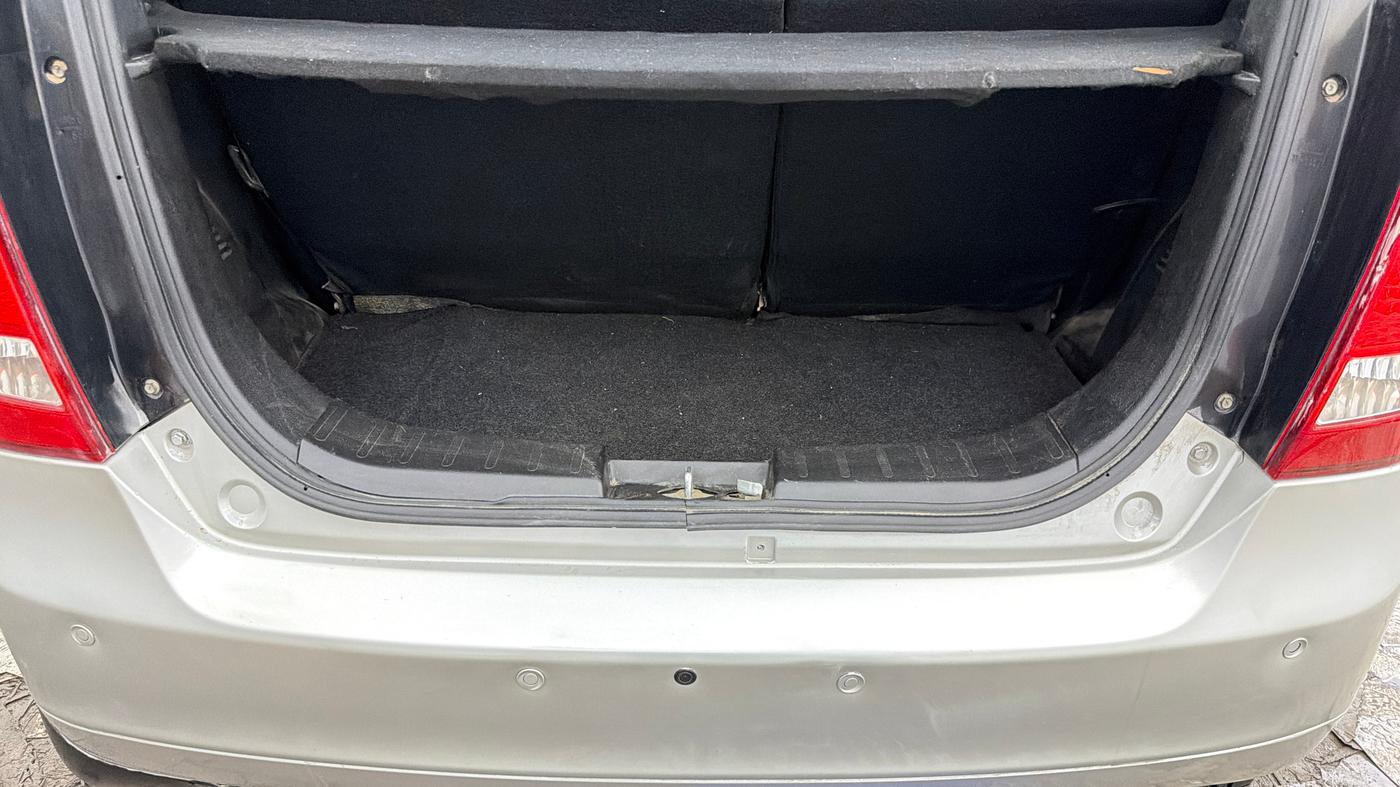 2015 Maruti Wagon R 1.0 LXI, Petrol, Manual, 60,380 km, Boot Inside