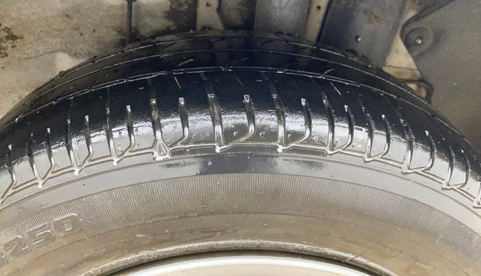 2018 Hyundai Elite i20 MAGNA EXECUTIVE 1.2, Petrol, Manual, 55,085 km, Left Rear Tyre Tread