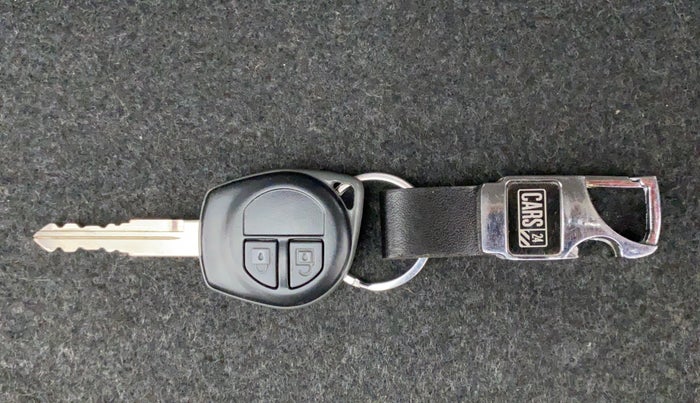 2016 Maruti Wagon R 1.0 VXI, Petrol, Manual, 73,033 km, Key Close Up