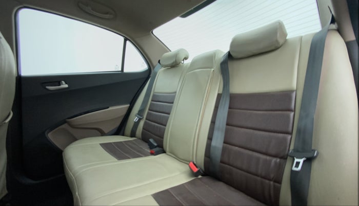 2015 Hyundai Xcent S 1.1 CRDI, Diesel, Manual, 71,511 km, Right Side Rear Door Cabin