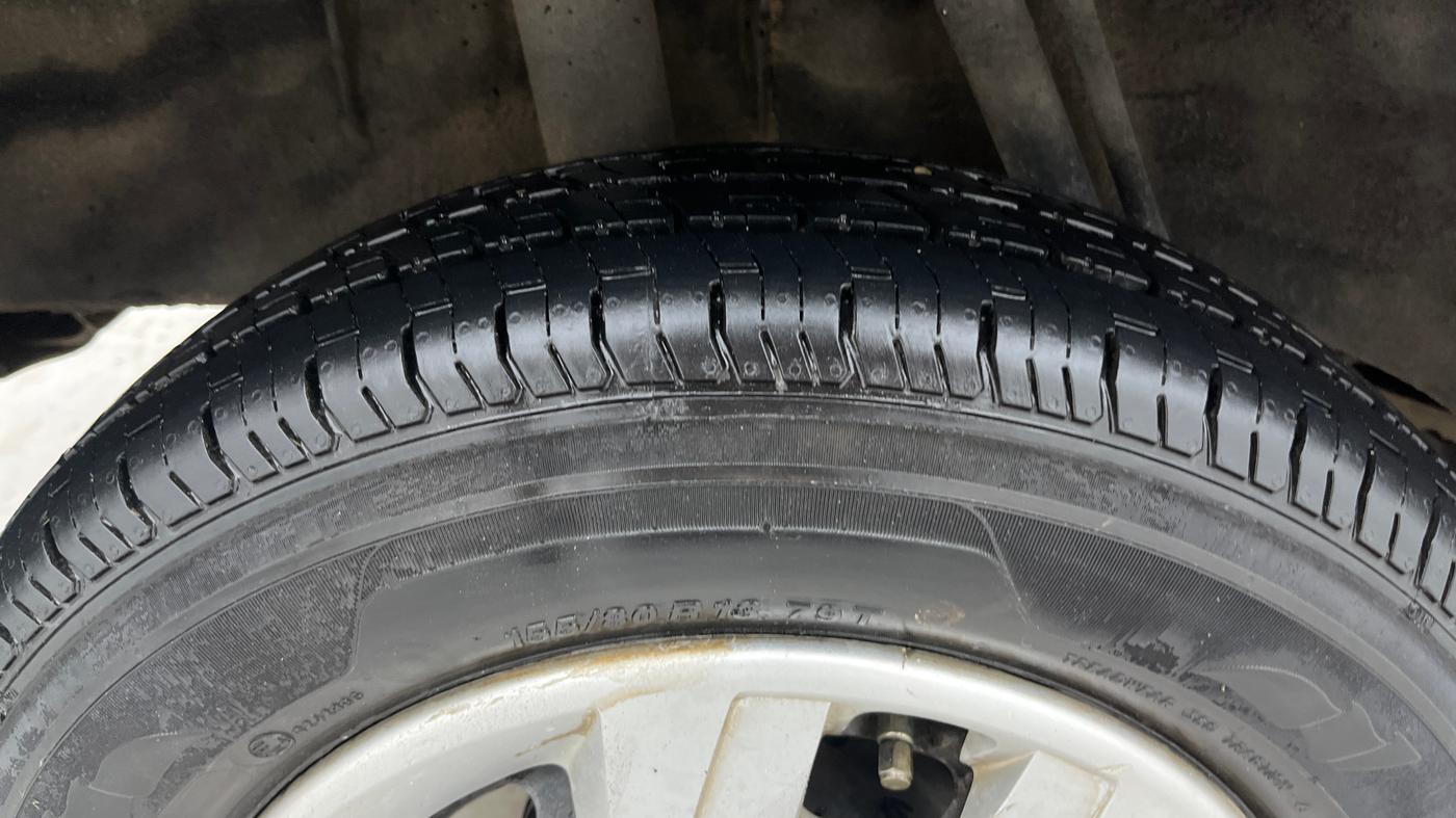 2015 Renault Kwid RXT 0.8, Petrol, Manual, 78,073 km, Right Rear Tyre Tread