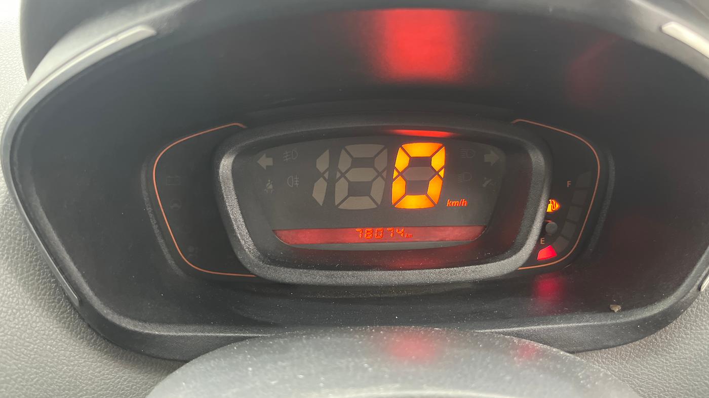 2015 Renault Kwid RXT 0.8, Petrol, Manual, 78,073 km, Odometer Image