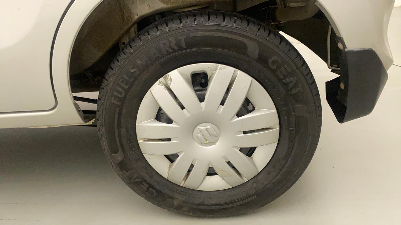 2022 Maruti Alto VXI, Petrol, Manual, 8,228 km, Left Rear Wheel