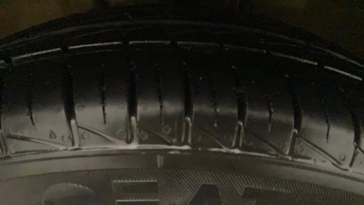 2022 Maruti Alto VXI, Petrol, Manual, 8,228 km, Right Front Tyre Tread
