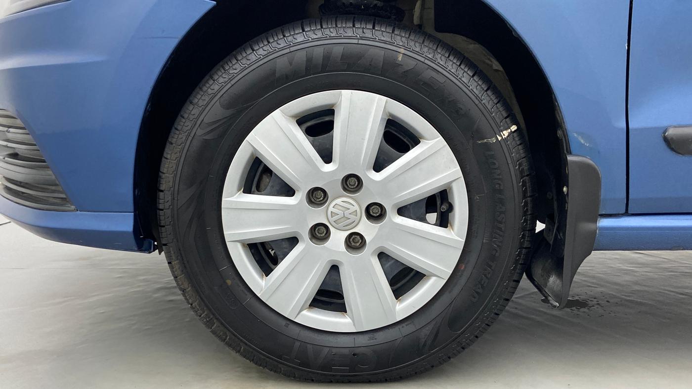 2016 Volkswagen Ameo TRENDLINE 1.2, Petrol, Manual, 30,172 km, Left Front Wheel