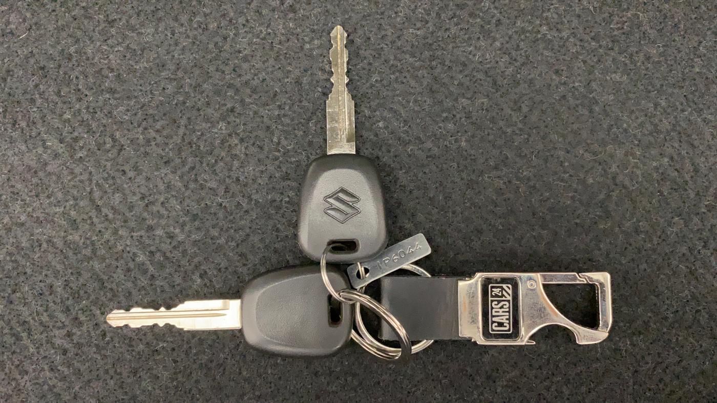2022 Maruti Alto K10 VXI, Petrol, Manual, 10,850 km, Key Close Up