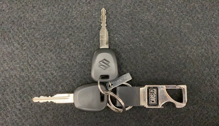 2022 Maruti Alto K10 VXI, Petrol, Manual, 10,850 km, Key Close Up
