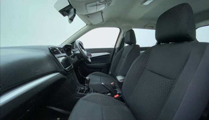 2020 Maruti Vitara Brezza ZXI+ DUAL TONE, Petrol, Manual, 37,967 km, Right Side Front Door Cabin