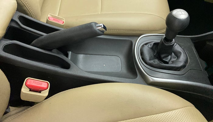 2015 Honda City 1.5L I-VTEC SV, Petrol, Manual, 63,480 km, Gear Lever