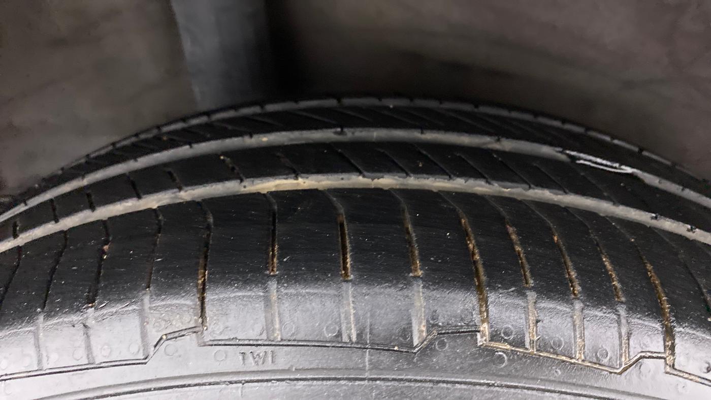 2015 Honda City 1.5L I-VTEC SV, Petrol, Manual, 63,480 km, Right Rear Tyre Tread